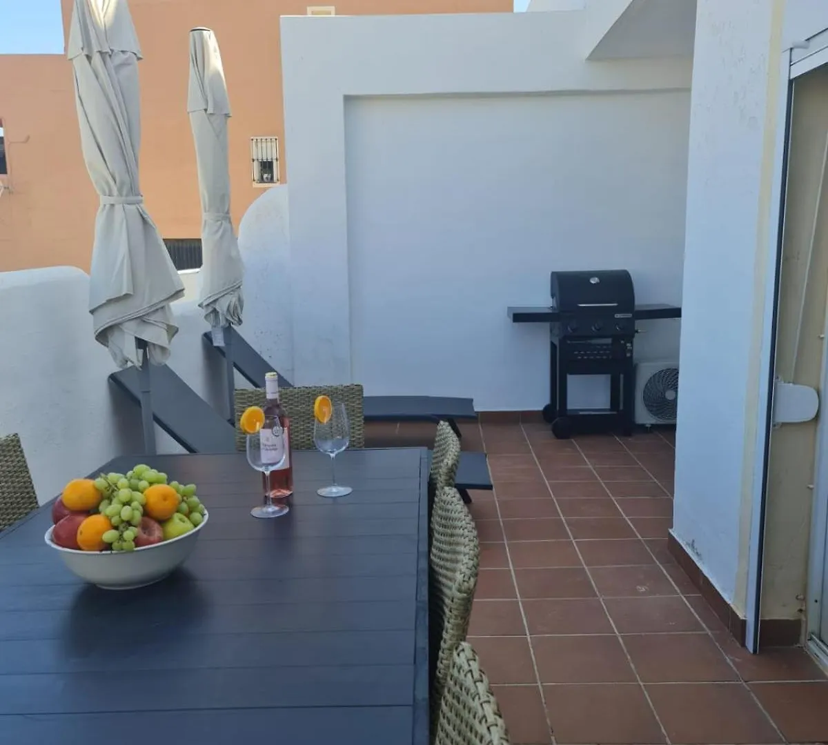 Apartment Apt De 3 Dormitorios A 3 Minutos En Coche De La Playa Casares Spain