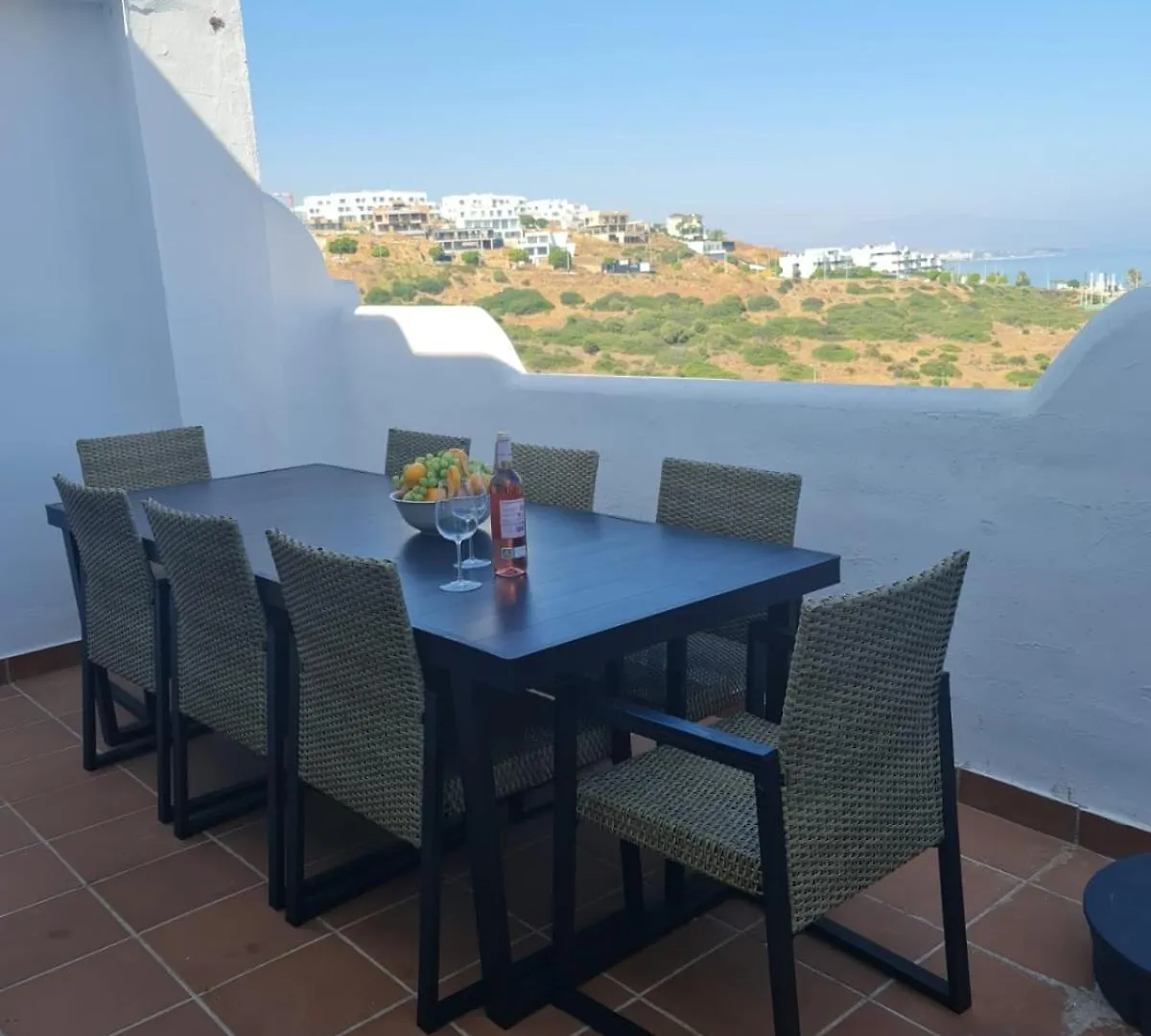 Apt De 3 Dormitorios A 3 Minutos En Coche De La Playa Casares 0*,