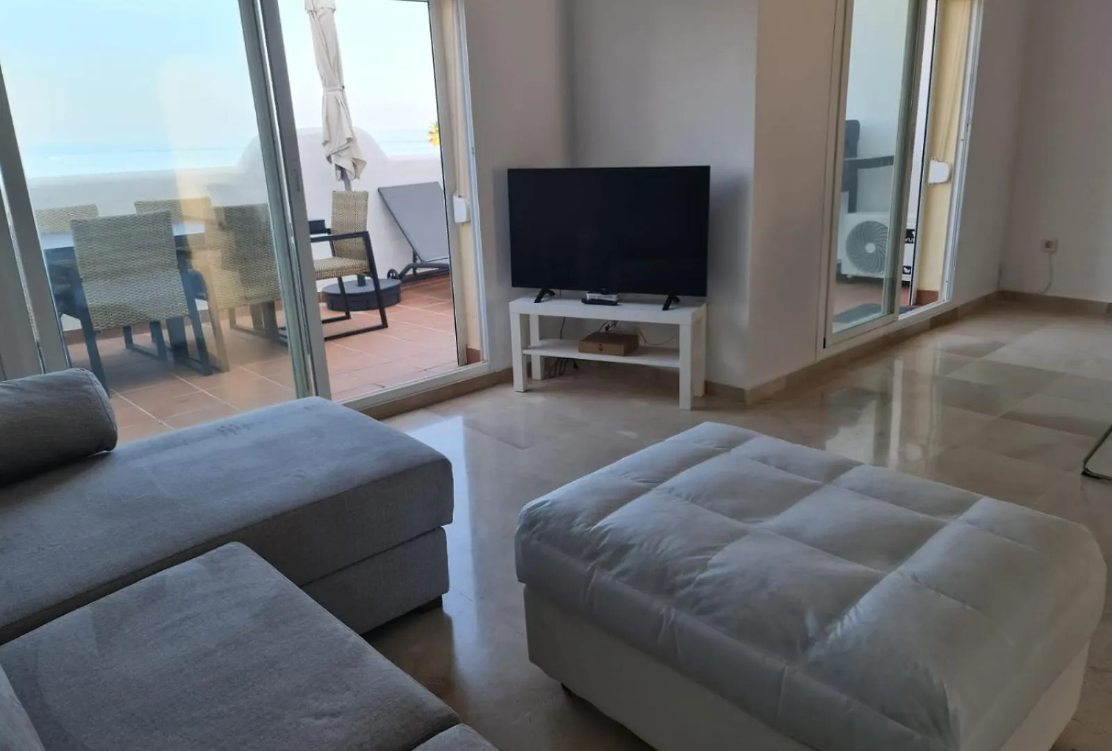 Apt De 3 Dormitorios A 3 Minutos En Coche De La Playa Casares
